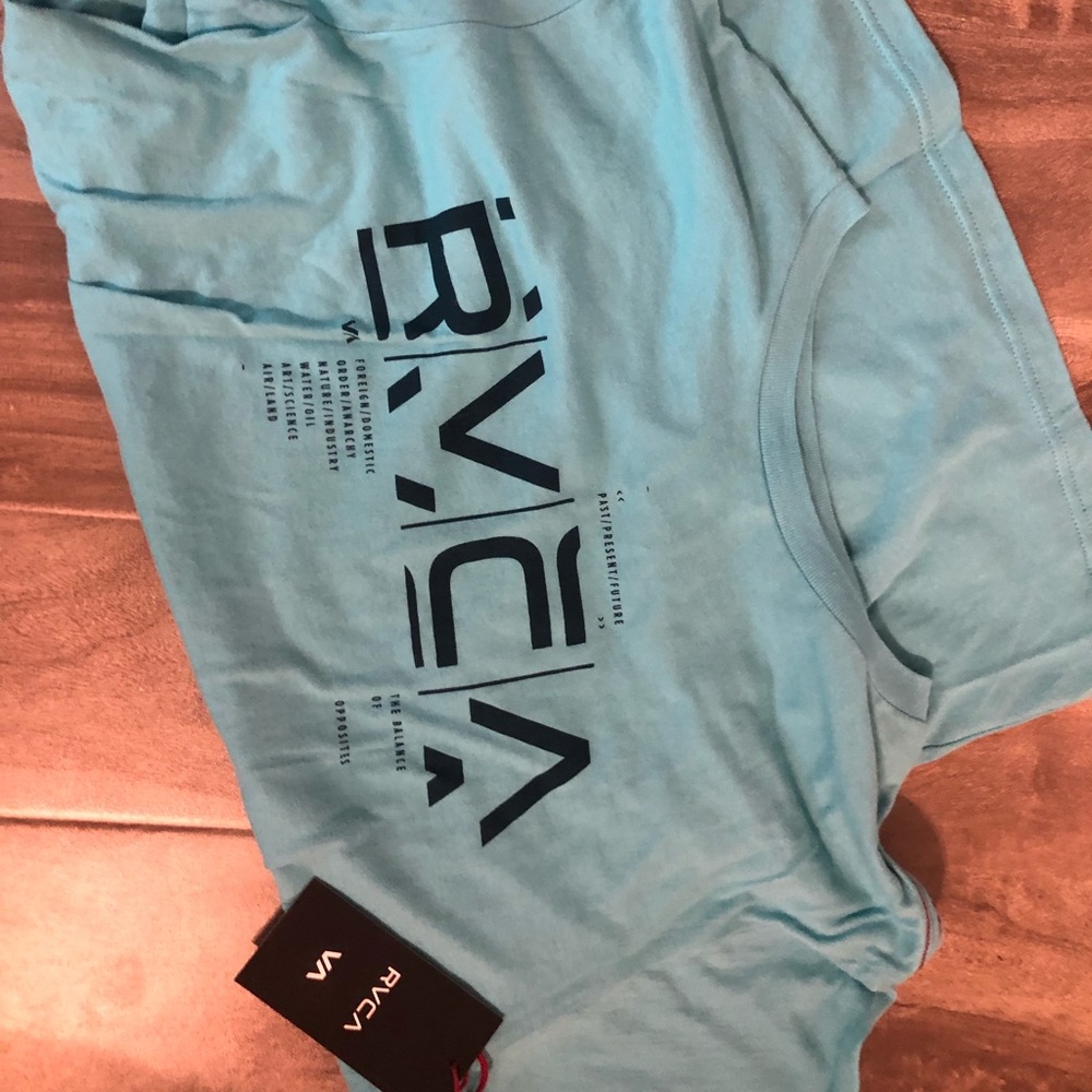 RVCA tee